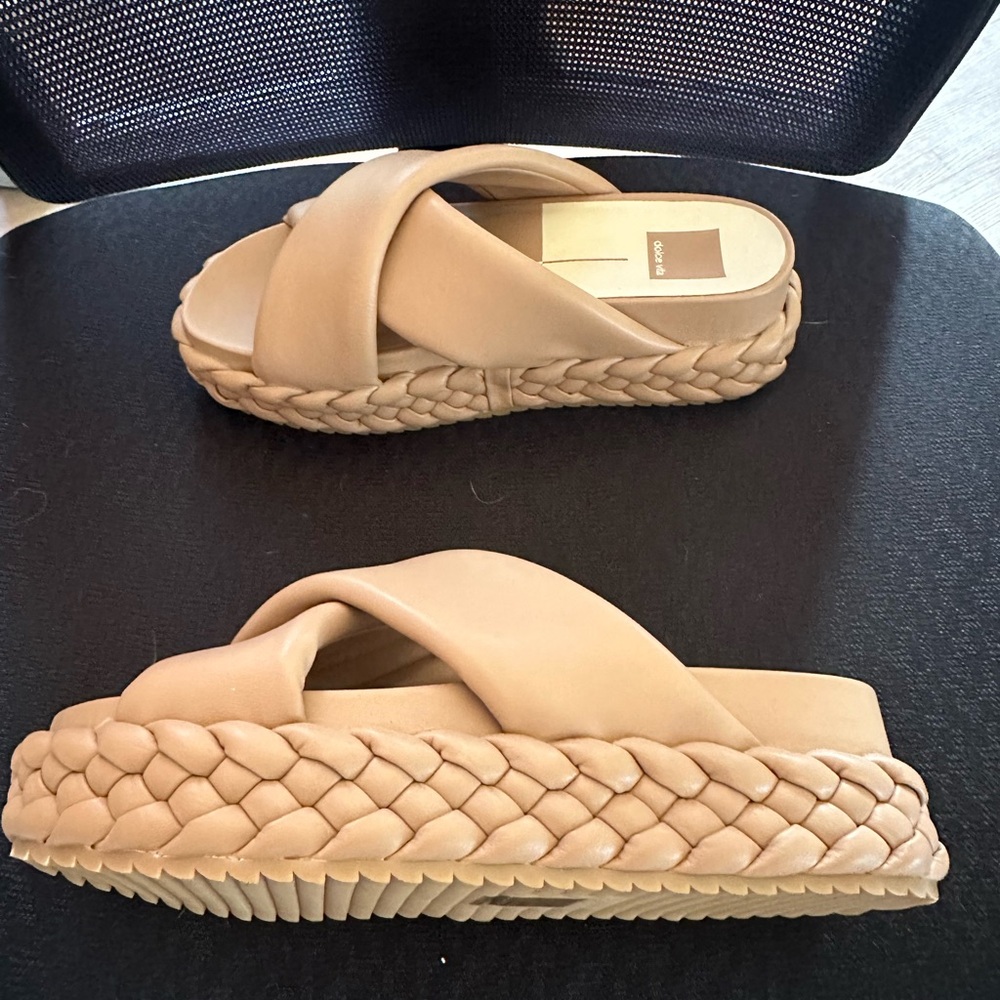 Dolce Vita Blume Braided Platform Slide Sandal 🦄